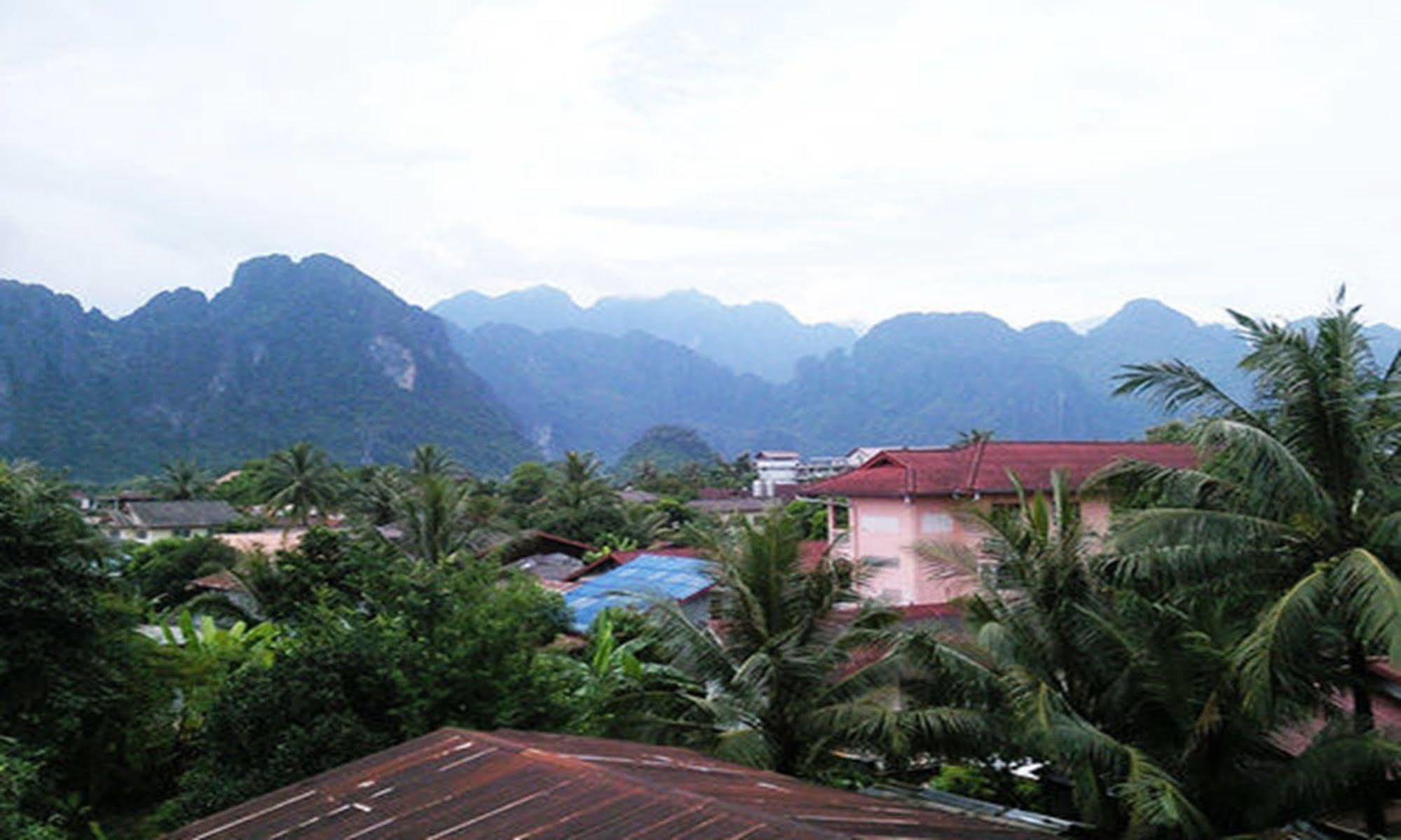 Laos Haven Hotel Ванг-Виенг Экстерьер фото