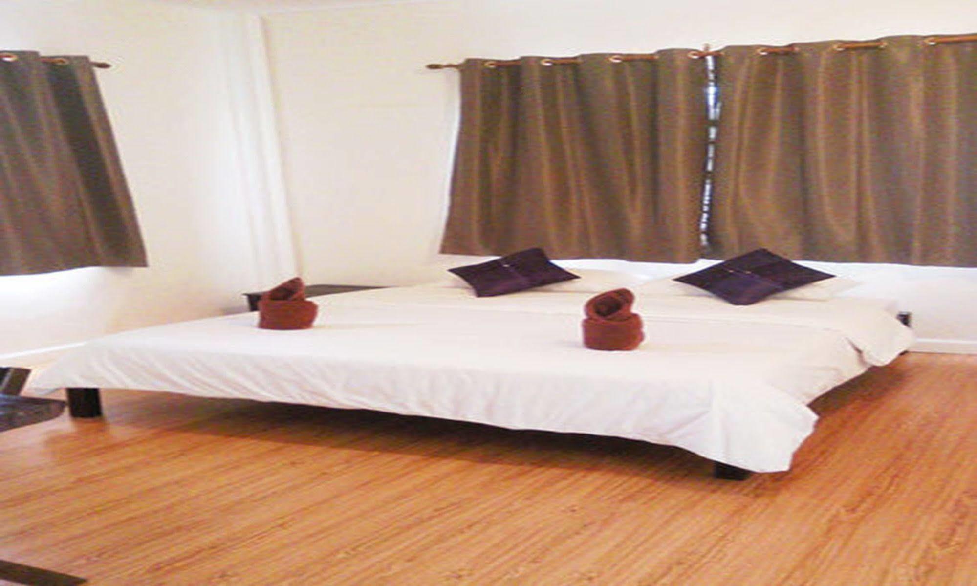 Laos Haven Hotel Ванг-Виенг Экстерьер фото